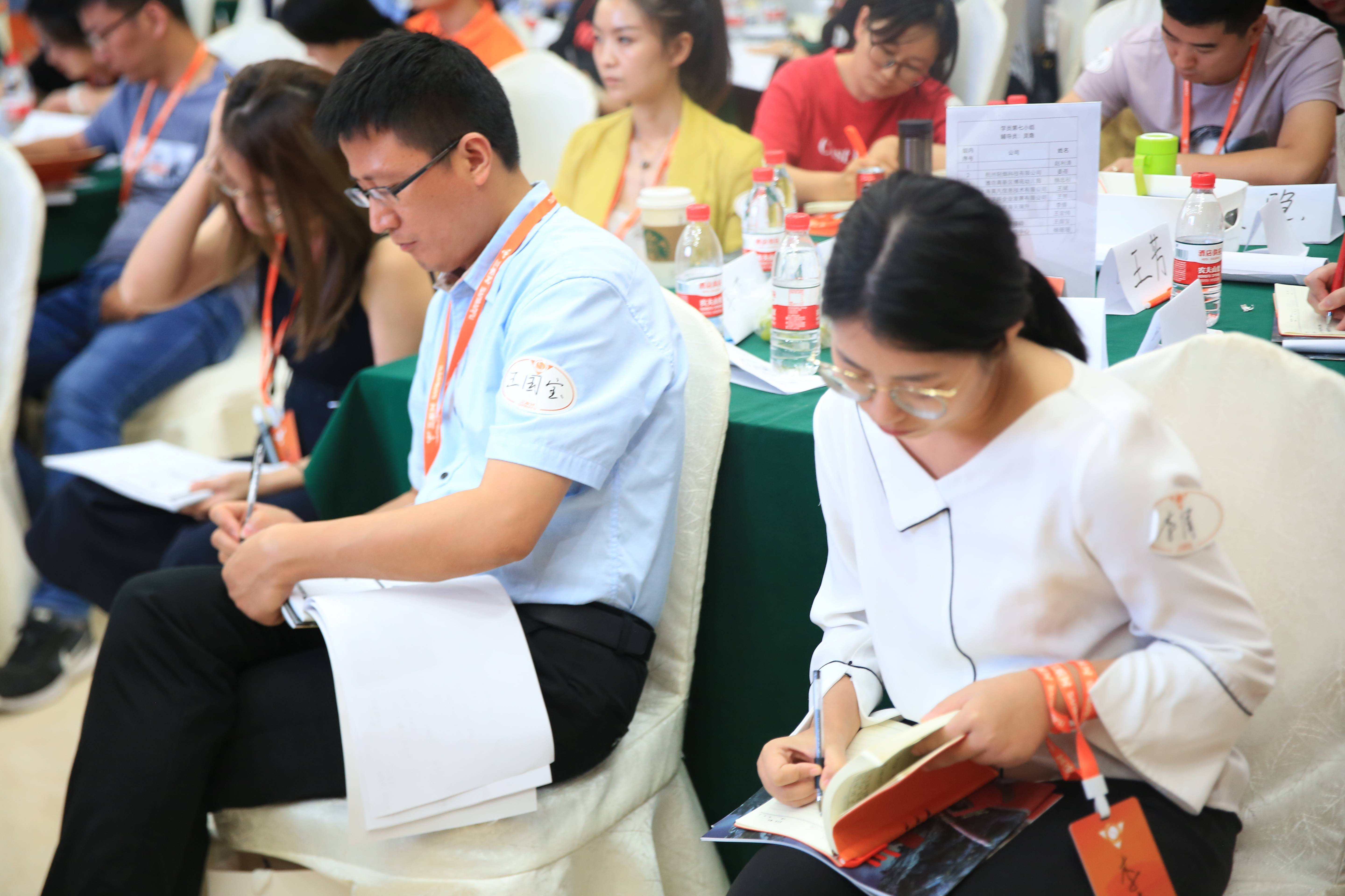 薪酬体系设计的目的是为了激励战略的实现(图1) 薪酬体系设计的目的是为了激励战略的实现(图1)