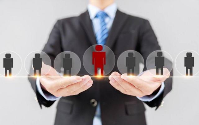 刚晋升为领导不会管人？5大黄金定律，帮助你提高管人的能力！(图1)