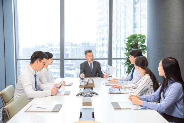 职场中,这4种人尽量不要辞职,否则很有可能后悔(图2) 职场中,这4种人尽量不要辞职,否则很有可能后悔(图2)