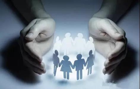 职场上，有这4种行为的同事，其实是看不起你，尽量减少交往(图4)