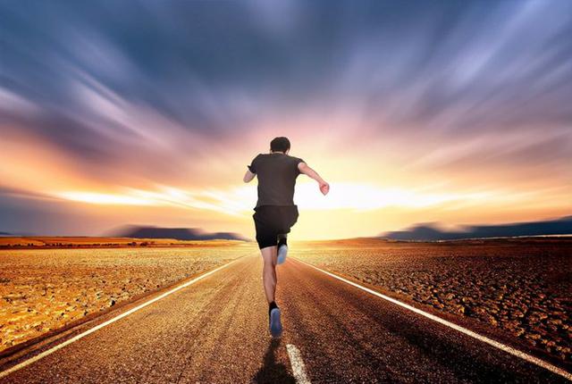 强者思维：人在陷入绝境时，不妨试试这4条出路！(图1)