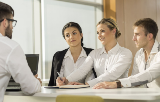 职场如何与别人合作共赢？学会接受别人的批评，做一个有能耐的人(图4)