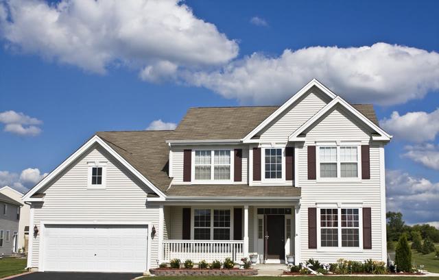 为什么领导工资只比我高2k，我房子都买不起，他却有两套房(图1)