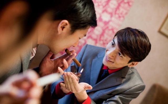 “点烟识人术”:老领导说,饭局上,烟品看人品,这3种人不能用(图2) “点烟识人术”:老领导说,饭局上,烟品看人品,这3种人不能用(图2)