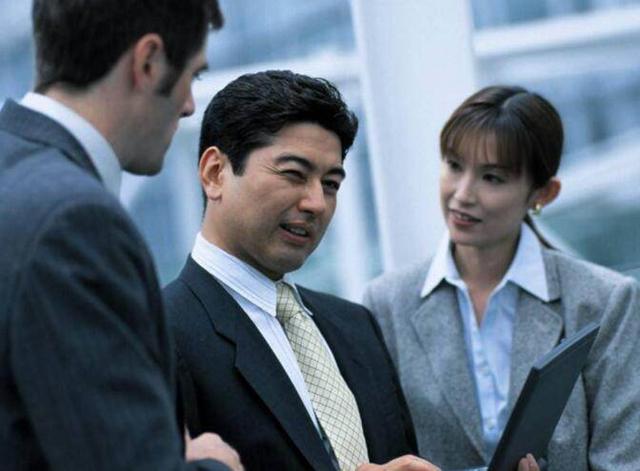 为何越听话的员工,越不受领导重视?原因无非这3点,很现实(图4) 为何越听话的员工,越不受领导重视?原因无非这3点,很现实(图4)