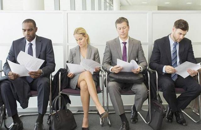 面试官：你觉得能拿多少工资？女应届生机智应对，成功被录用(图1)